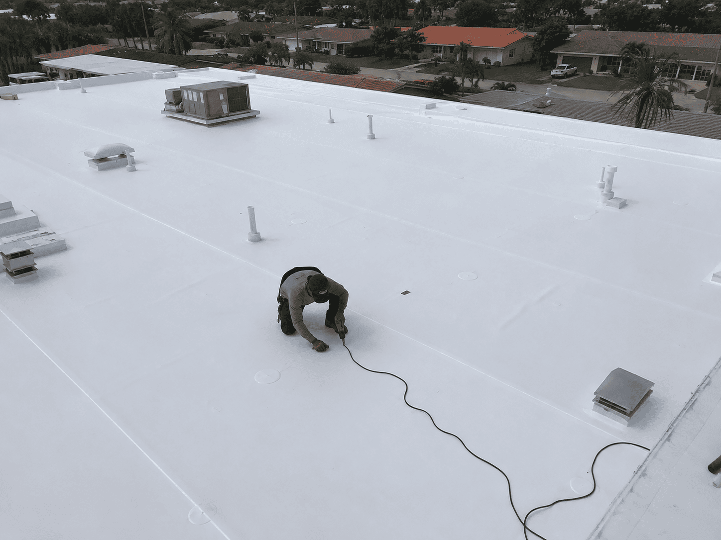 flat roofing contractor Miami